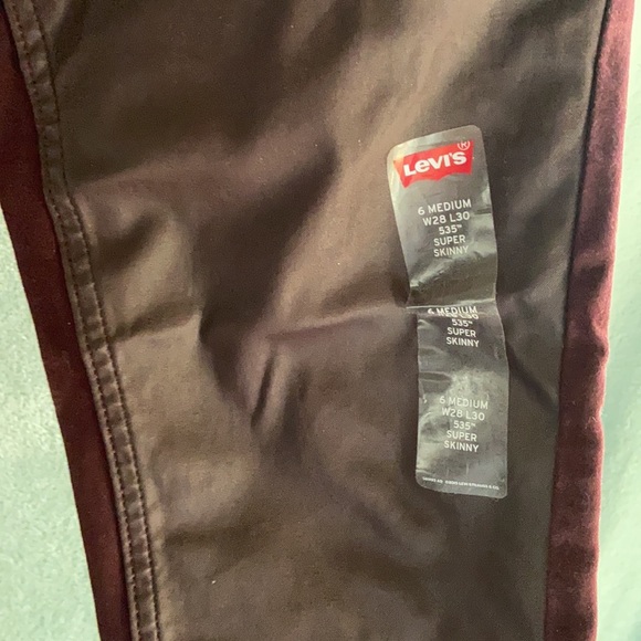 Levi’s Super Skinny Jeans - Picture 3 of 4